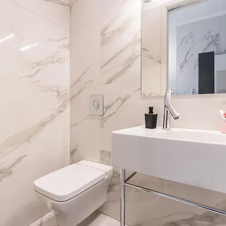 Four Bedrooms Luxury Design At Fashion Street Lägenhet *