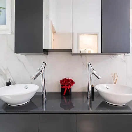 Four Bedrooms Luxury Design At Fashion Street Lägenhet