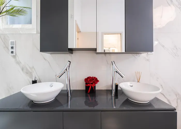 4 Bedrooms At Fashion Street Apartament